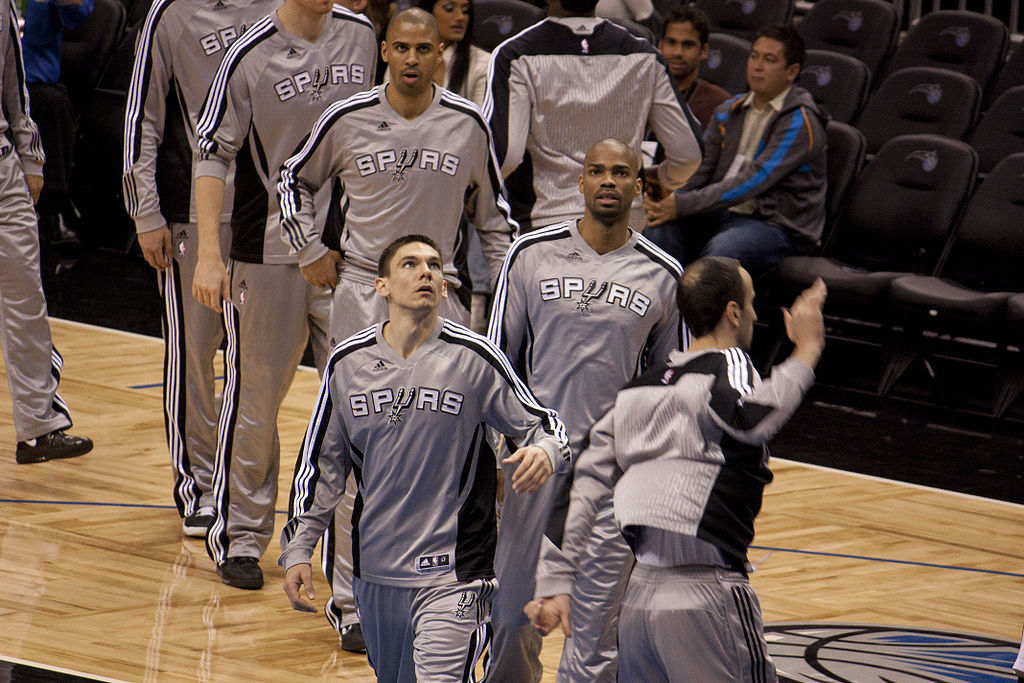 Youth Basketball Drills | Layup Lines